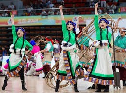 远在迈阿密心系罗马，托蒂和坎德拉用手机观看老东家焦点大战