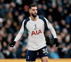 罗德里戈：皇马目前更衣室氛围？非常好，一如既往地好