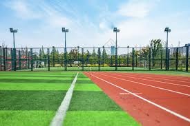 开小会？巴媒：安帅今日训练开始前和维尼修斯交谈了3分钟